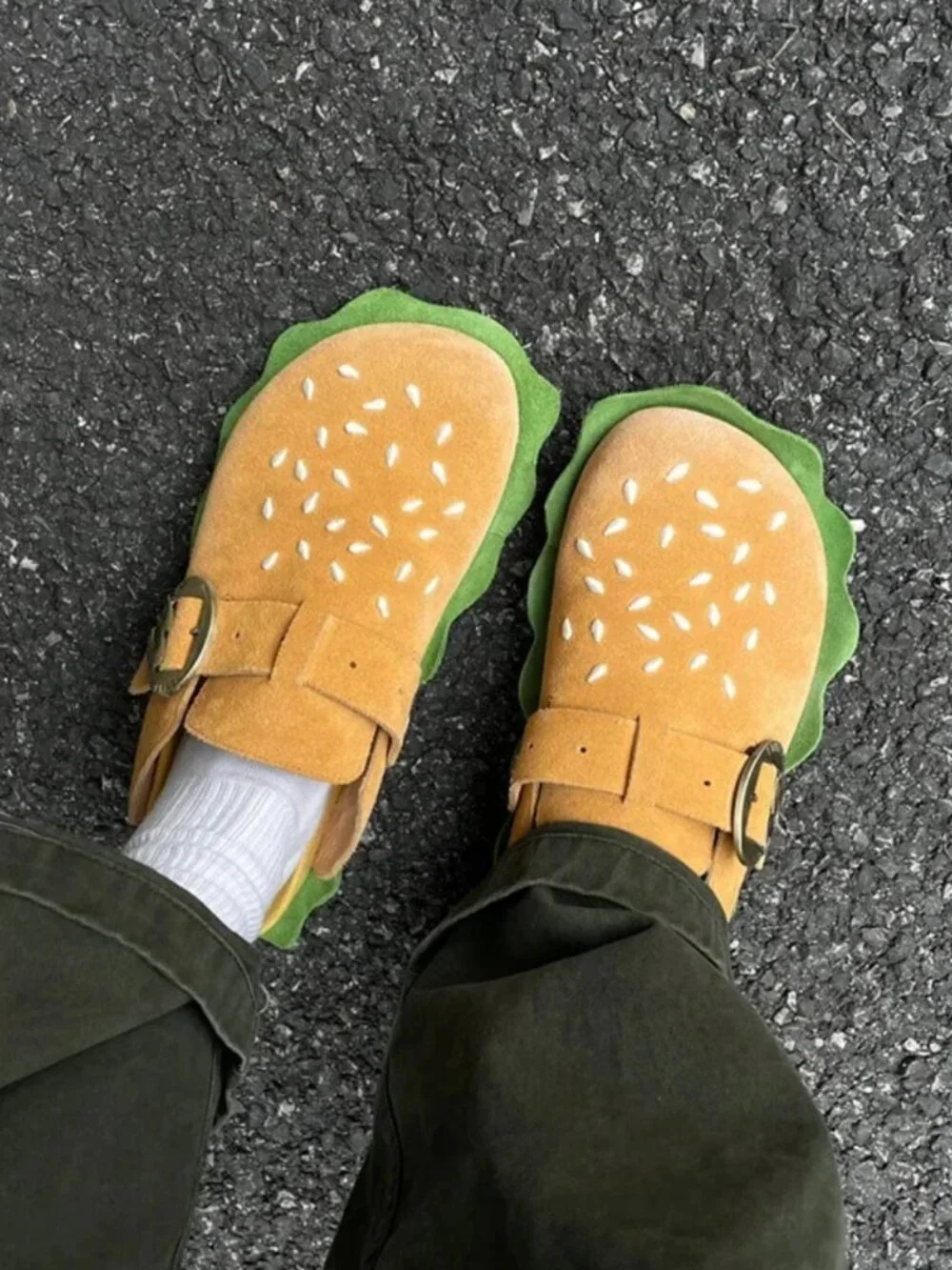 Great condition Burger Theme Hello Slippers brand shoes - size 38/8 - Picture 16 of 16